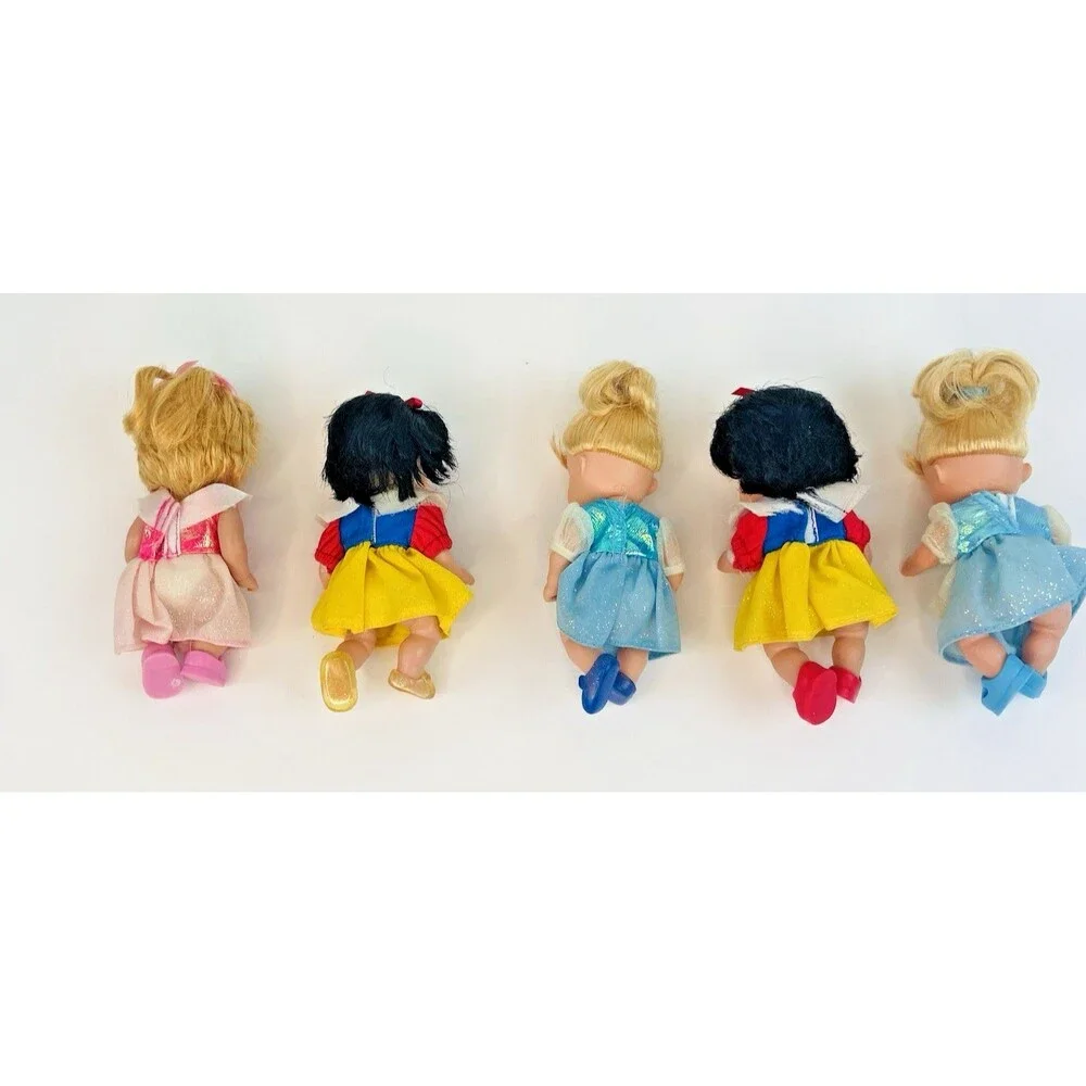 Disney Royal Nursery Princesses Snow White Sleeping Beauty Cinderella Lot of 5